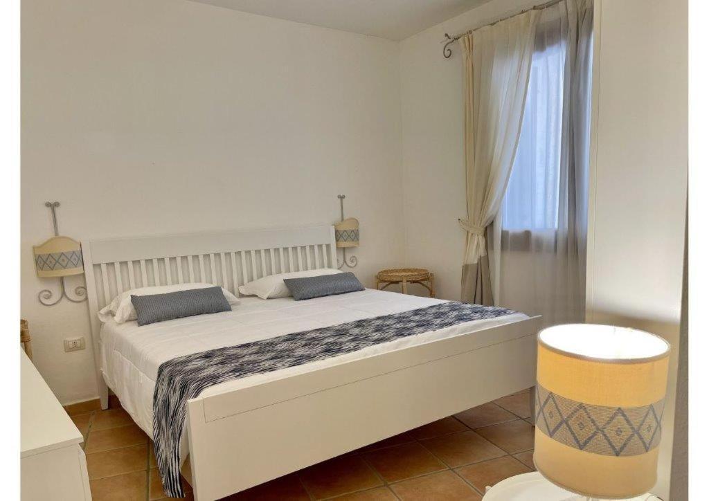 포르토 오티올루 Le Residenze Sul Mare B6 아파트 외부 사진