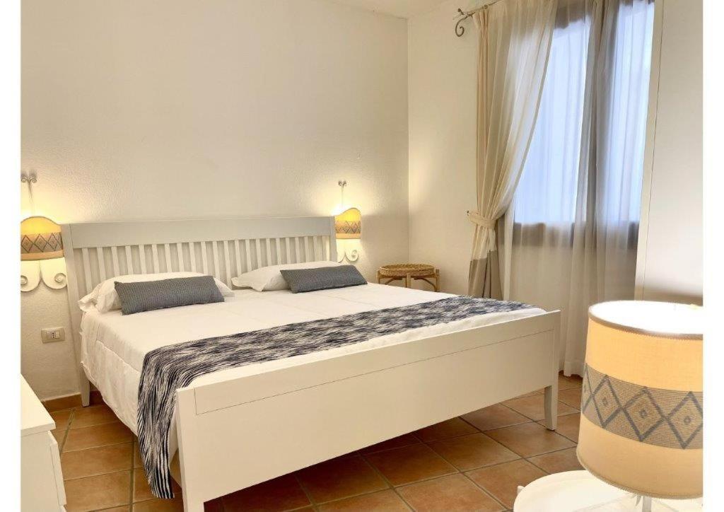 포르토 오티올루 Le Residenze Sul Mare B6 아파트 외부 사진